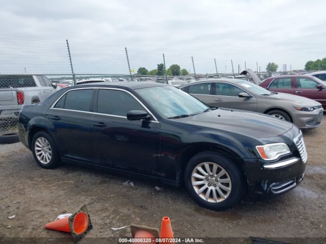 2C3CCAAGXEH182903 Chrysler 300