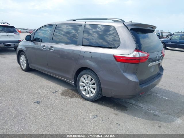 5TDYK3DC5FS688022 Toyota Sienna Limited 7 Passenger