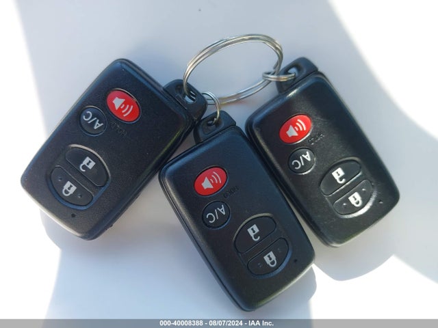 JTDKN3DP8F3065396 Toyota PRIUS PLUG-IN