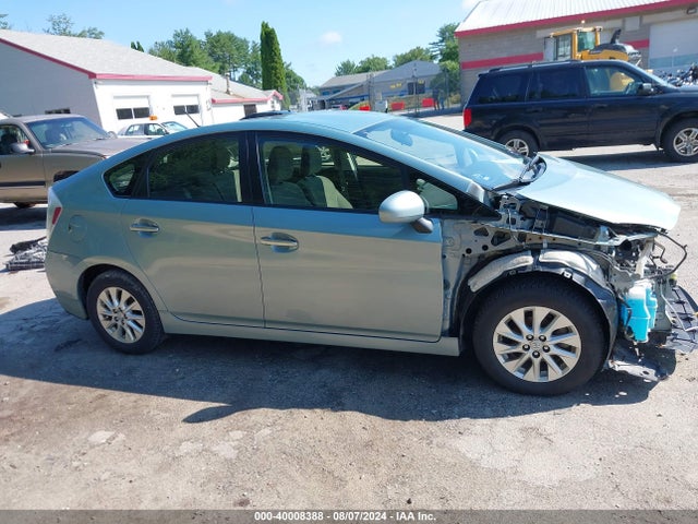 JTDKN3DP8F3065396 Toyota PRIUS PLUG-IN