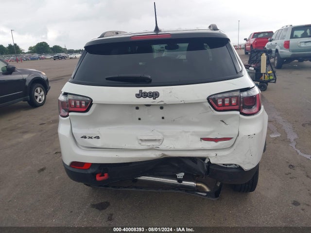 3C4NJDDB6NT208299 Jeep Compass Trailhawk 4x4