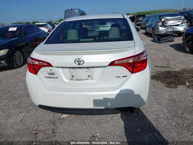 Toyota Corolla Le Eco 2017 5YFBPRHE7HP660028 Image 17