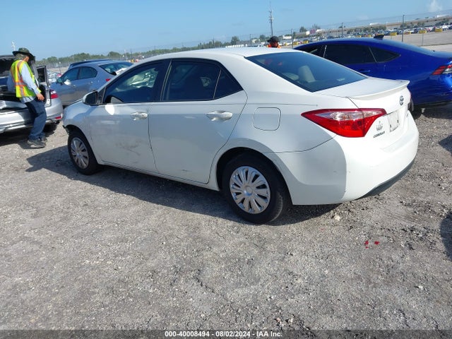 Toyota Corolla Le Eco 2017 5YFBPRHE7HP660028 Image 3
