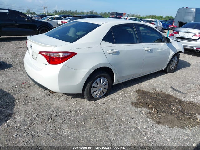 Toyota Corolla Le Eco 2017 5YFBPRHE7HP660028 Image 4