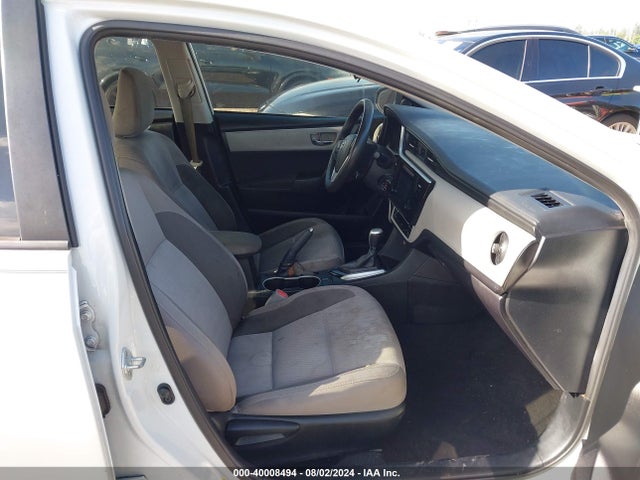 Toyota Corolla Le Eco 2017 5YFBPRHE7HP660028 Image 5