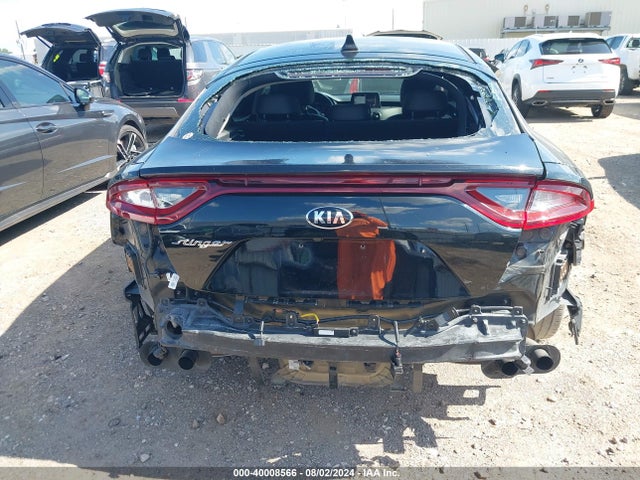 KIA Stinger Premium 2018 KNAE25LA8J6013950 Image 16