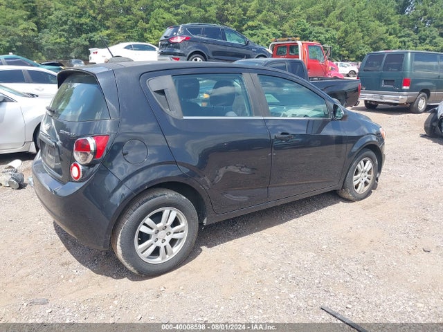 Chevrolet Sonic Lt Auto 2015 1G1JC6SH9F4105440 Image 4