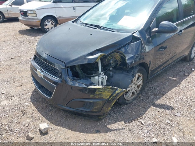 Chevrolet Sonic Lt Auto 2015 1G1JC6SH9F4105440 Image 6