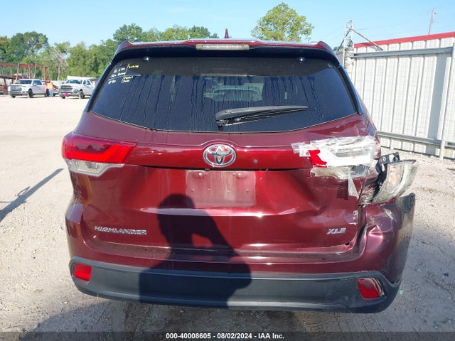 Toyota Highlander Xle 2019 5TDKZRFH4KS348285 Image 17