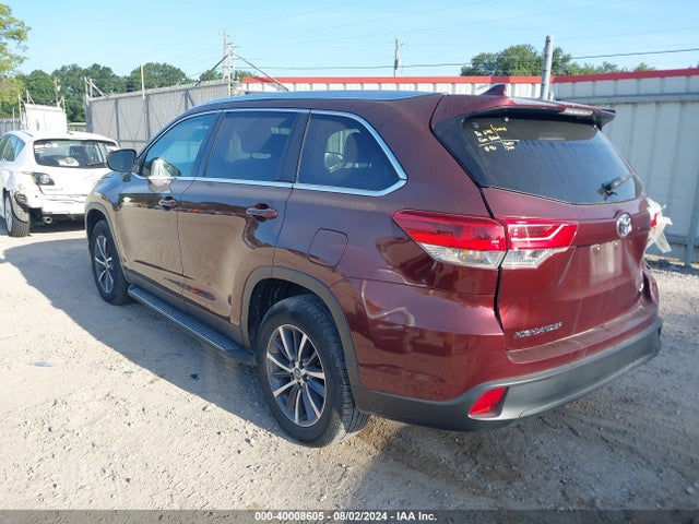 Toyota Highlander Xle 2019 5TDKZRFH4KS348285 Image 3