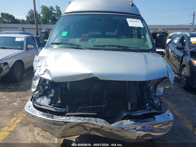 1GAWGFFF5H1122758 Chevrolet Express 2500 Lt