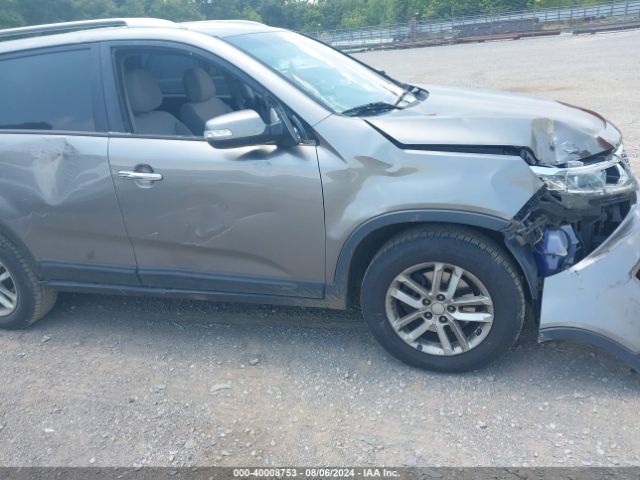 5XYKT4A68EG436610 KIA SORENTO LX