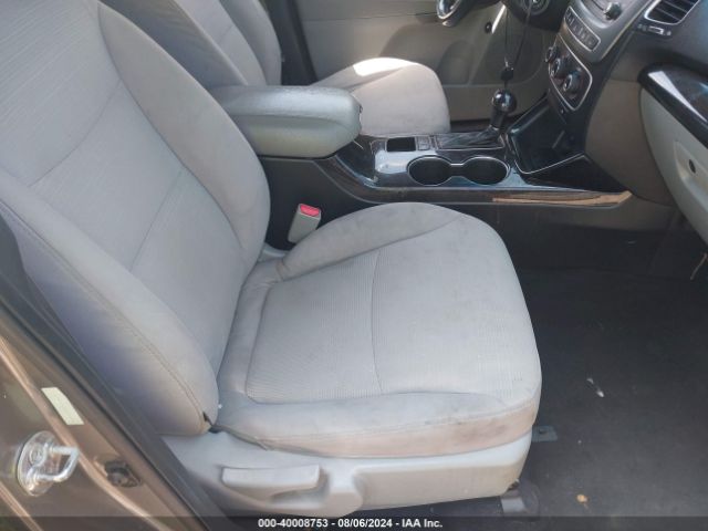 5XYKT4A68EG436610 KIA SORENTO LX