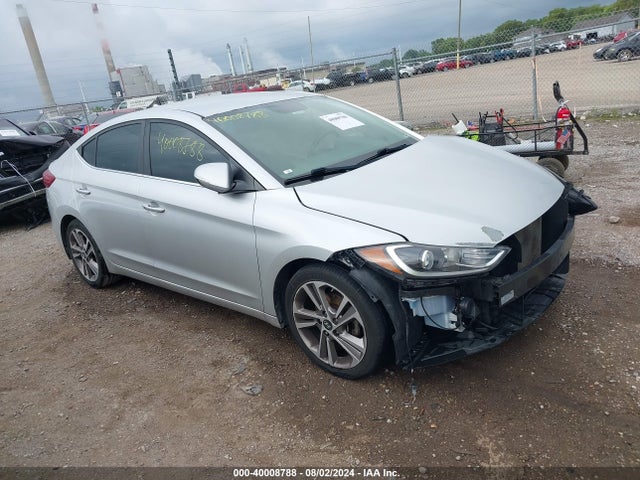 2018 5NPD84LF9JH264453 main image