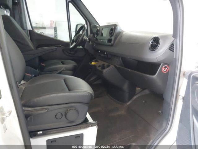 2021 MERCEDES-BENZ SPRINTER 1500 W1Y70BGY0MT063427 Photo 4