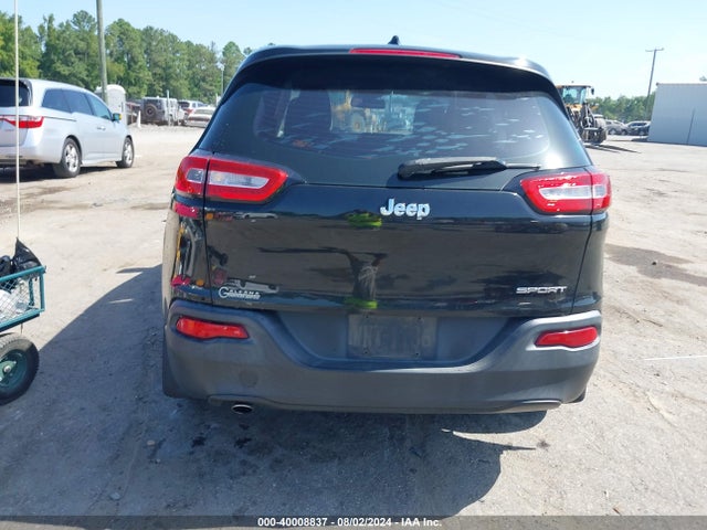 1C4PJLAB2FW597185 Jeep Cherokee Sport