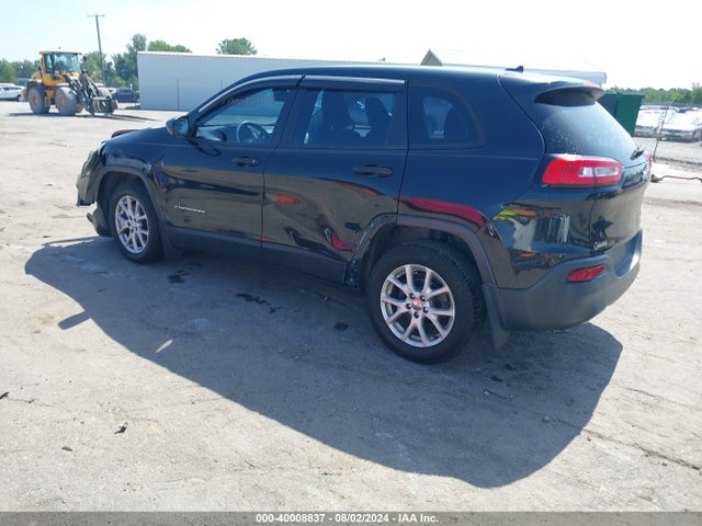 1C4PJLAB2FW597185 Jeep Cherokee Sport