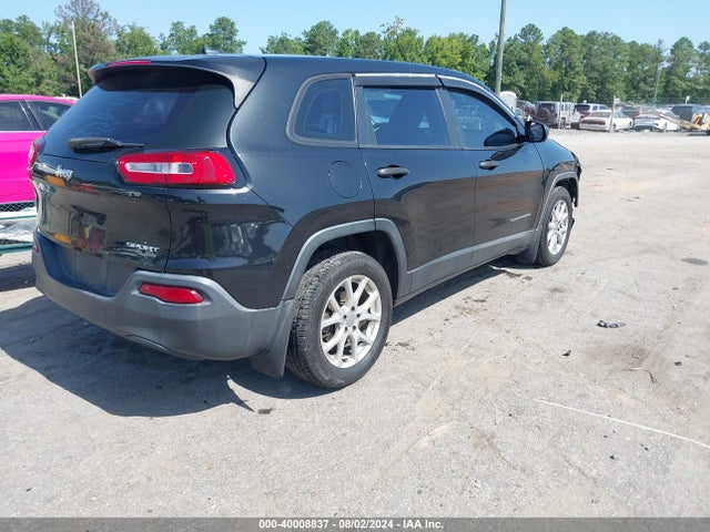 1C4PJLAB2FW597185 Jeep Cherokee Sport