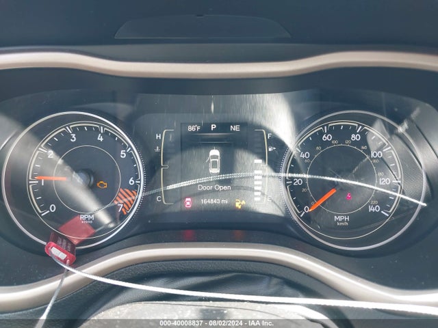 1C4PJLAB2FW597185 Jeep Cherokee Sport