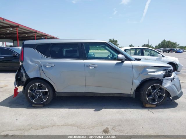KNDJ33AU3P7872821 KIA SOUL EX