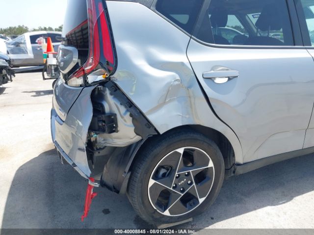 KNDJ33AU3P7872821 KIA SOUL EX