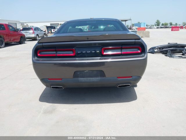 2C3CDZJG3NH155473 Dodge Challenger Gt