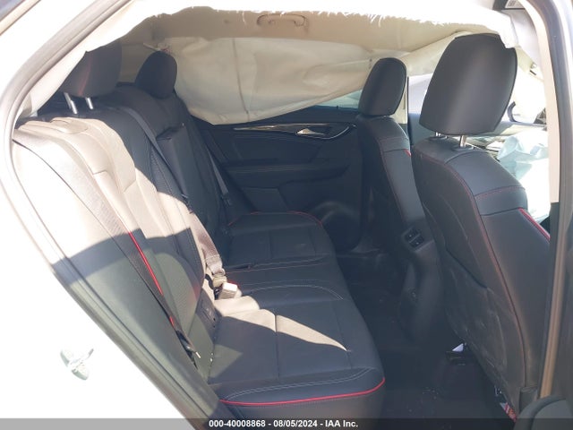LRBFZNR41PD026014 Buick Envision Essence Fwd