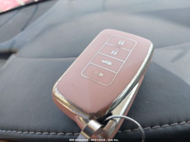 JTHBA1D25G5026127 Lexus IS 200T