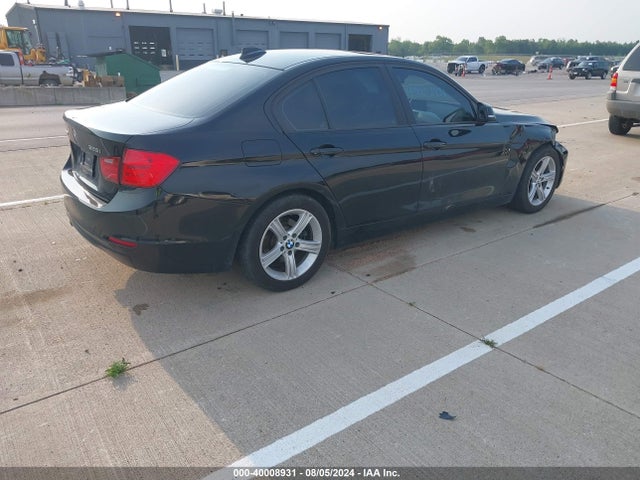 2013 Bmw 328i Xdrive მანქანა იყიდება აუქციონზე, vin: WBA3B3C56DF538671, აუქციონის ნომერი: 40008931