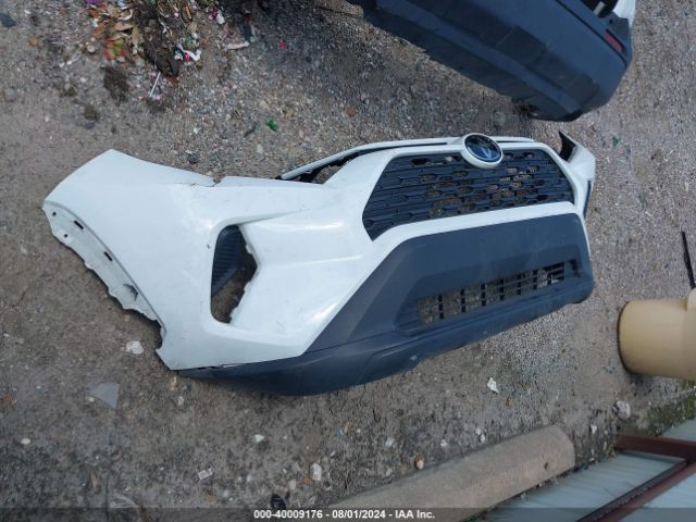 2T3P1RFV8NW298416 Toyota Rav4 Xle