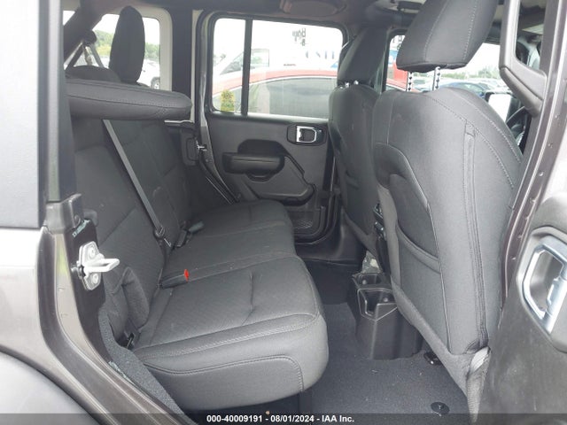 1C4HJXDN9NW194577 Jeep Wrangler Unlimited Sport Altitude 4x4