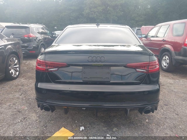 WAUKMAF42JN010656 Audi A4 2.0t Tech Ultra Premium