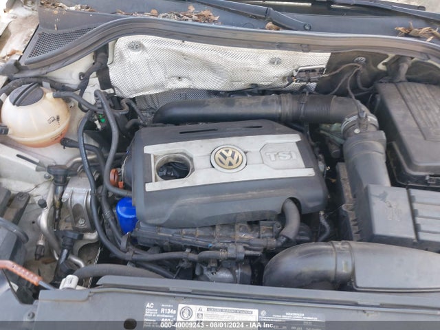 Продаж на аукціоні авто 2010 Volkswagen Tiguan Wolfsburg Edition, vin: WVGAV7AX8AW523920, номер лоту: 40009243