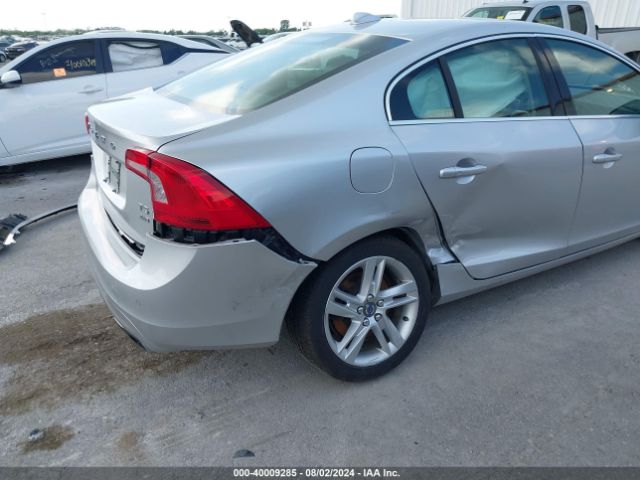 YV1612TK5F2357097 Volvo S60 T5 Premier