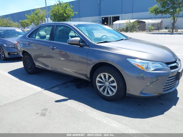 Toyota CAMRY LE 2017 4T1BF1FKXHU683928 головне зображення