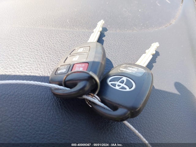 Toyota CAMRY LE 2017 4T1BF1FKXHU683928 Image 9