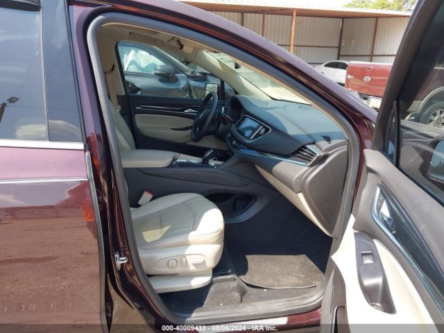 5GAERBKW8JJ125852 Buick Enclave Essence