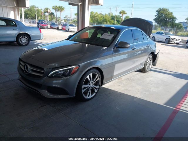 55SWF4JB5FU073793 Mercedes-Benz C 300 Luxury/sport
