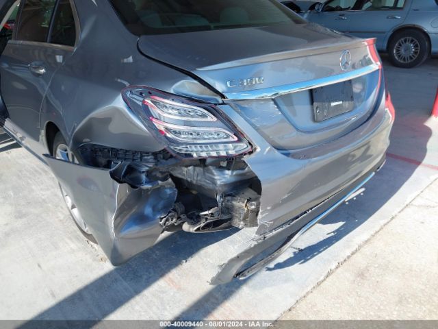 55SWF4JB5FU073793 Mercedes-Benz C 300 Luxury/sport