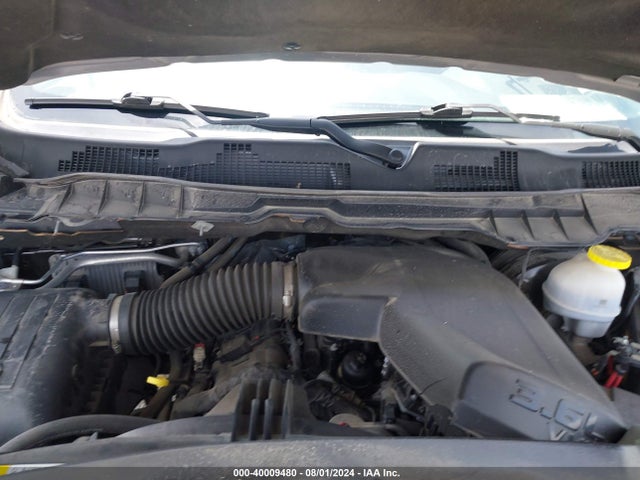 1C6RR6LG8MS530047 RAM 1500 Classic Slt  4x2 5'7 Box