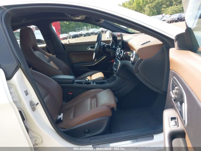 WDDSJ4EBXJN648902 Mercedes-Benz CLA 250