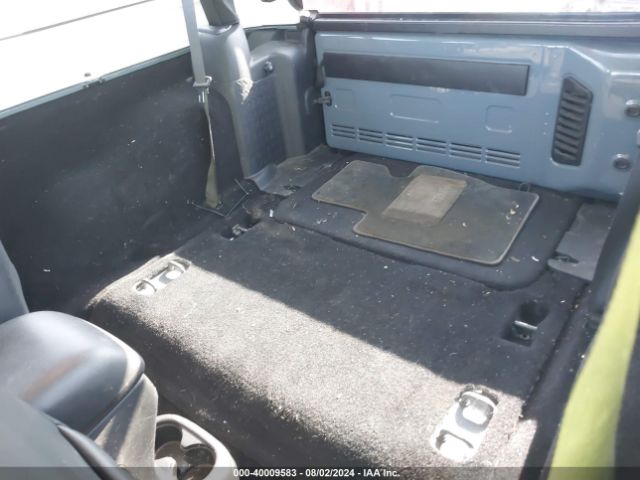 1C4GJWBG4FL528317 Jeep Wrangler Sahara