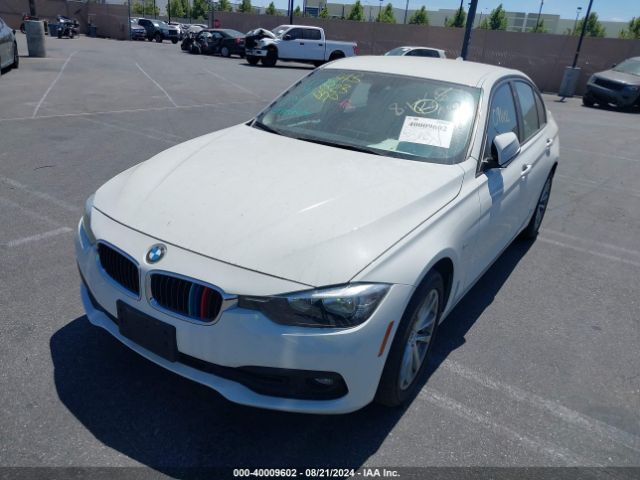 WBA8E1G54HNU12784 BMW 320i