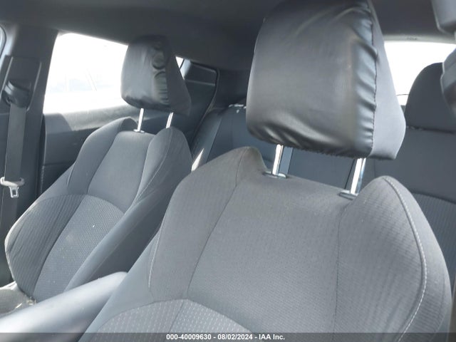 Toyota C-HR XLE 2018 NMTKHMBX2JR035865 Image 18
