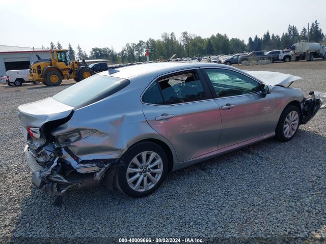 Toyota CAMRY LE 2019 4T1B11HK7KU751265 Image 4