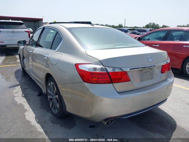 Honda j35y1 2014 1HGCR3F89EA022941 Image 3
