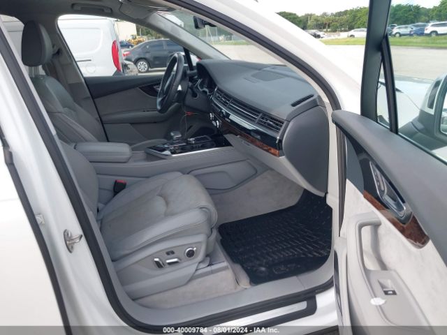 WA1VABF78HD020109 Audi Q7 3.0t Premium