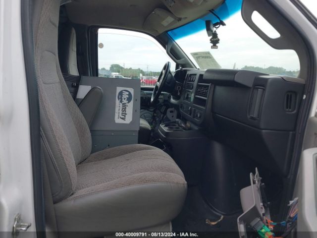 1GCZGGFG8G1168117 Chevrolet Express 3500 Work Van