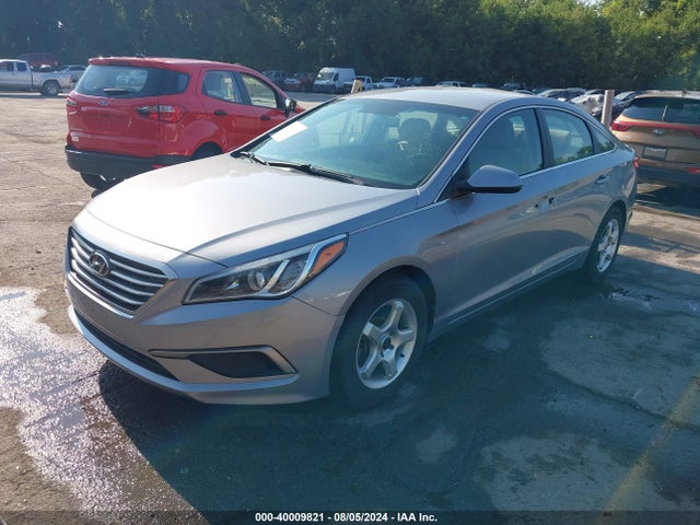 Hyundai Sonata 2017 5NPE24AF0HH492912 Image 2