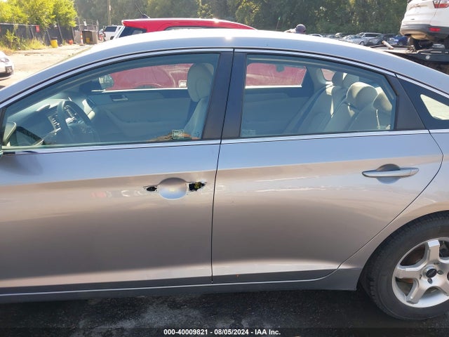 Hyundai Sonata 2017 5NPE24AF0HH492912 Image 6